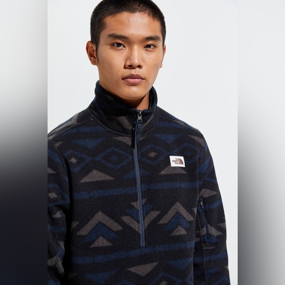 The North Face Gordon Lyons Novelty Quarter-Zip Sweatshirt - Picture 2 of 11